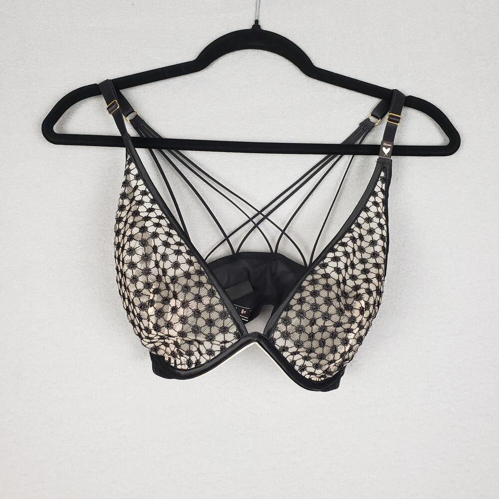 Victoria's Secret Size 32DDD Unlined Plunge Lingerie Bra Black Sheer Strappy NWT